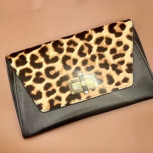 DIANE VON FURSTENBERG Leopard Print and Black Clutch